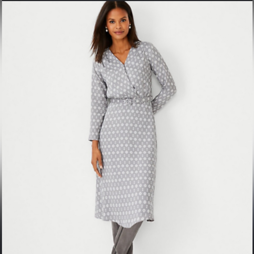 Anna Taylor ♥️ Mystic Floral Belted Midi ♥️ Faux Wrap Dress